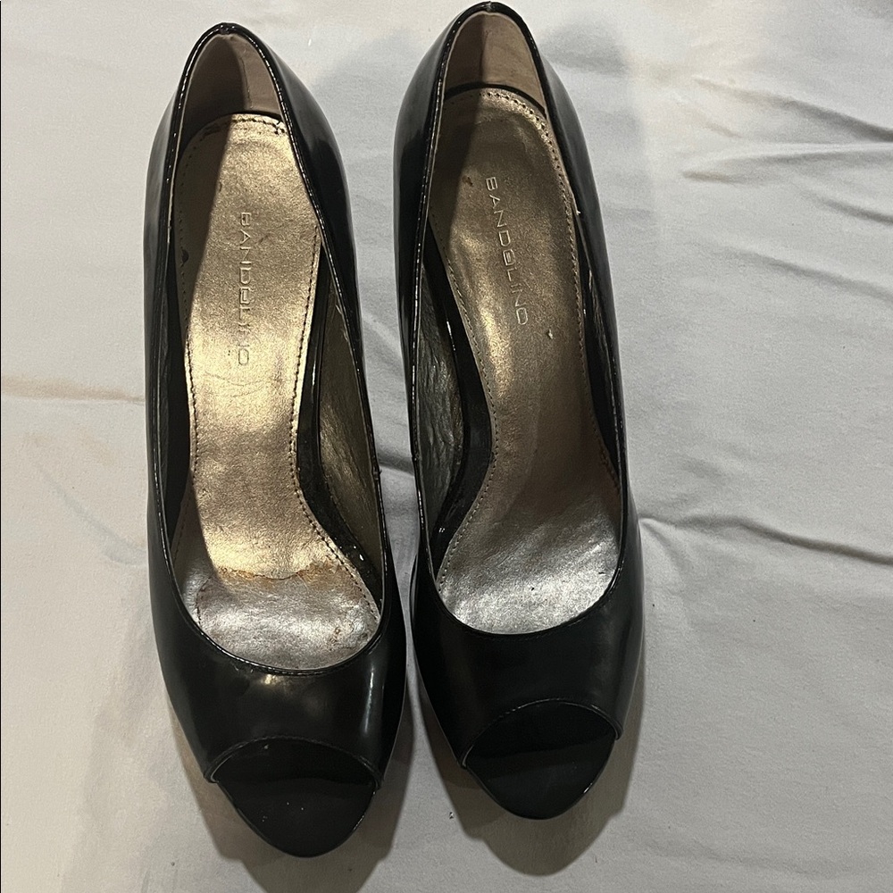 Bandolino Black Peep Toe Heels